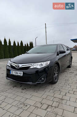 Седан Toyota Camry 2015 в Тернополе