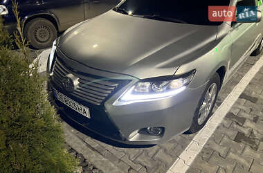 Седан Toyota Camry 2010 в Чернівцях