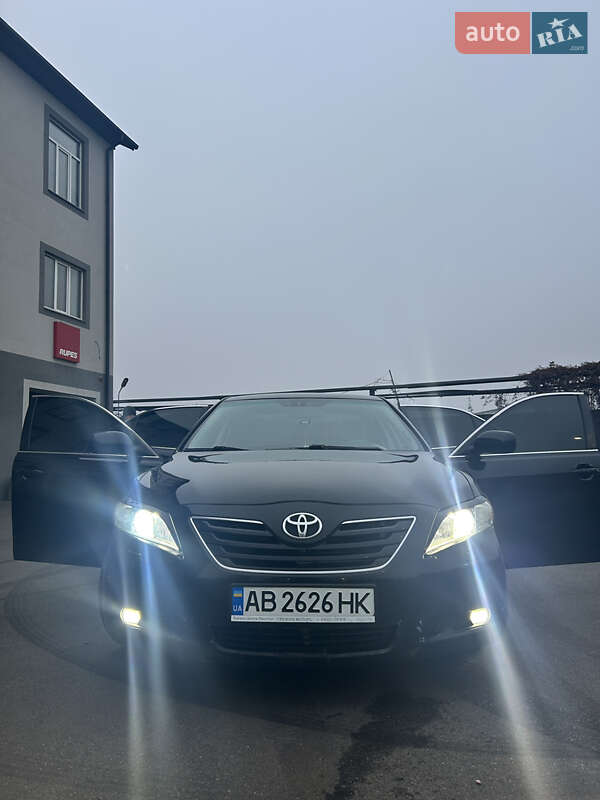 Седан Toyota Camry 2008 в Вінниці