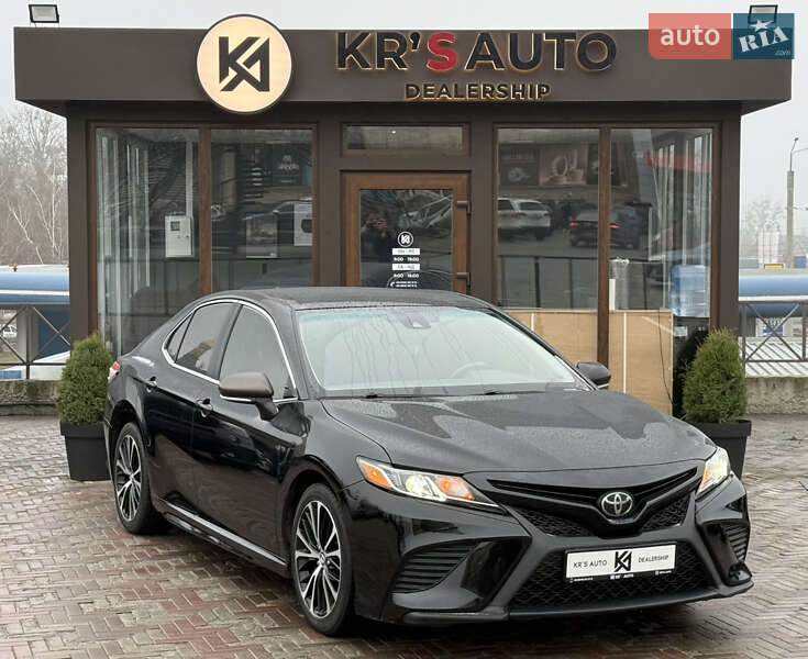 Седан Toyota Camry 2018 в Харкові фото 5 Седан Toyota Camry 2018 в Харкові