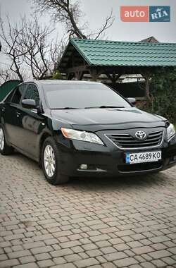Седан Toyota Camry 2008 в Умани