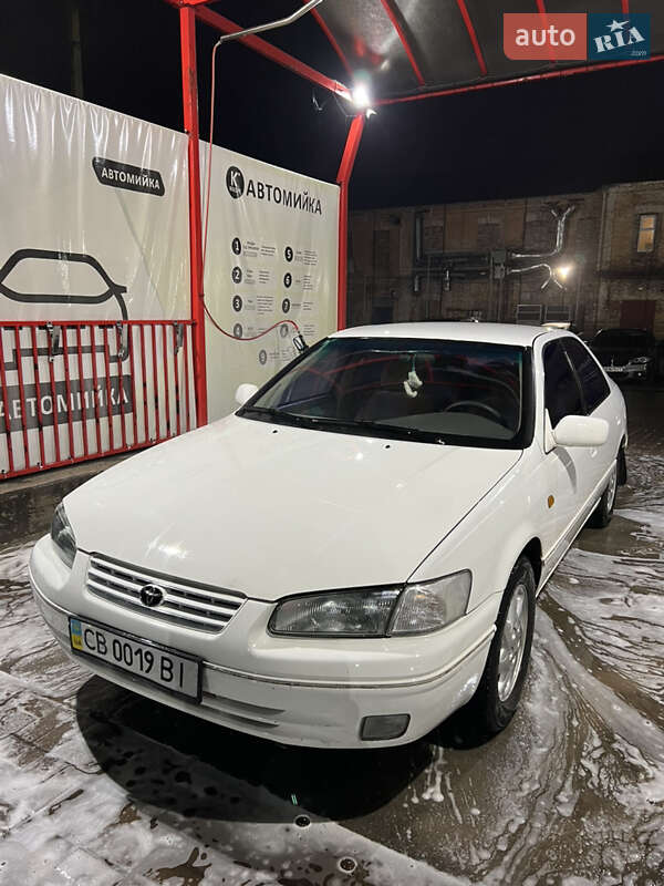 Toyota Camry 1998