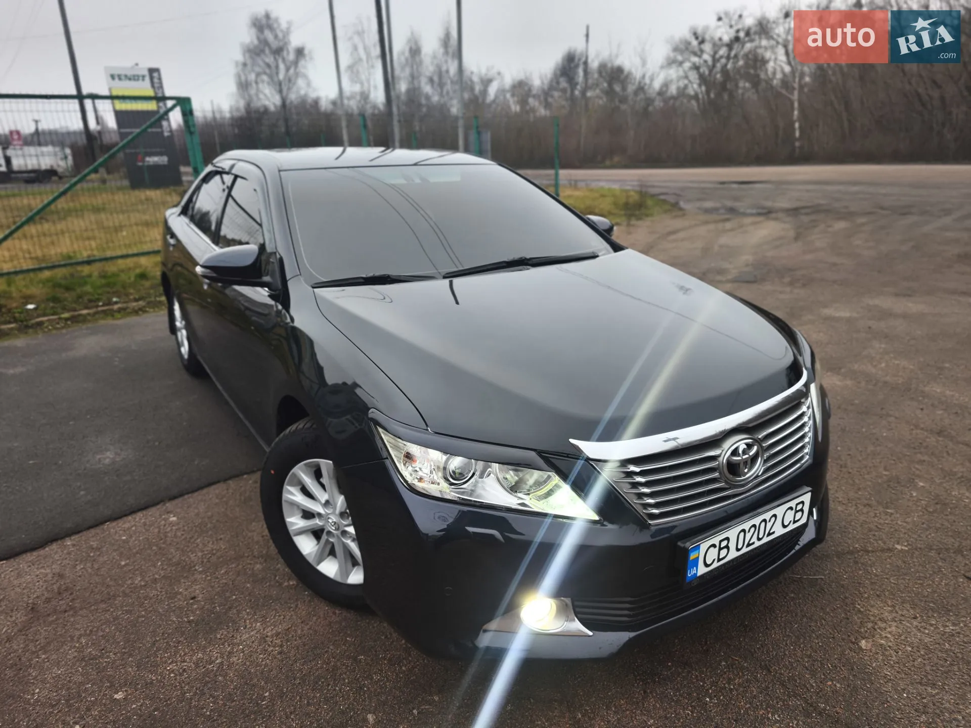 2011 Toyota Camry - мініатюра 3