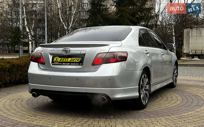 Седан Toyota Camry 2006 в Львові