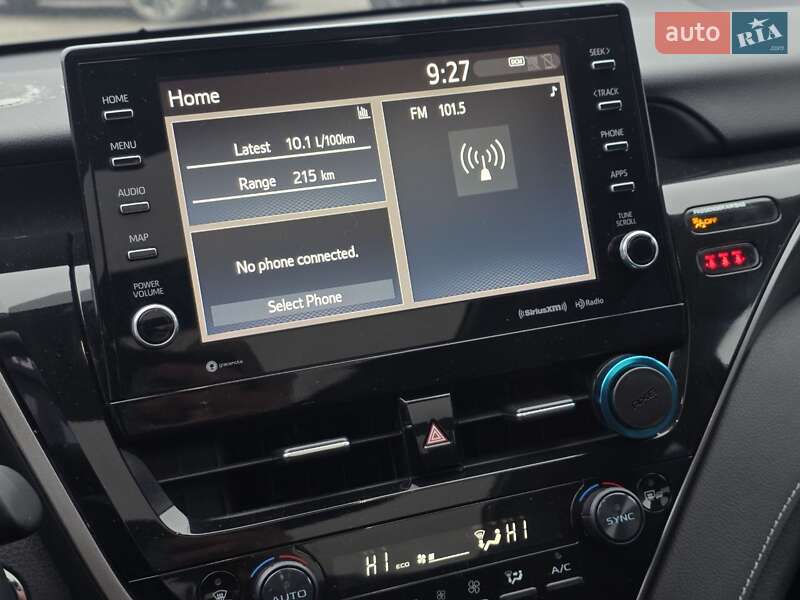 Седан Toyota Camry 2022 в Тернополі