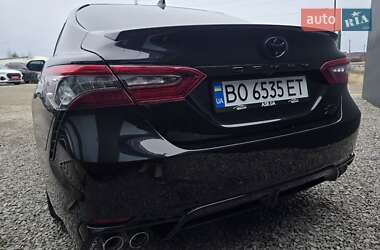 Седан Toyota Camry 2022 в Тернополі