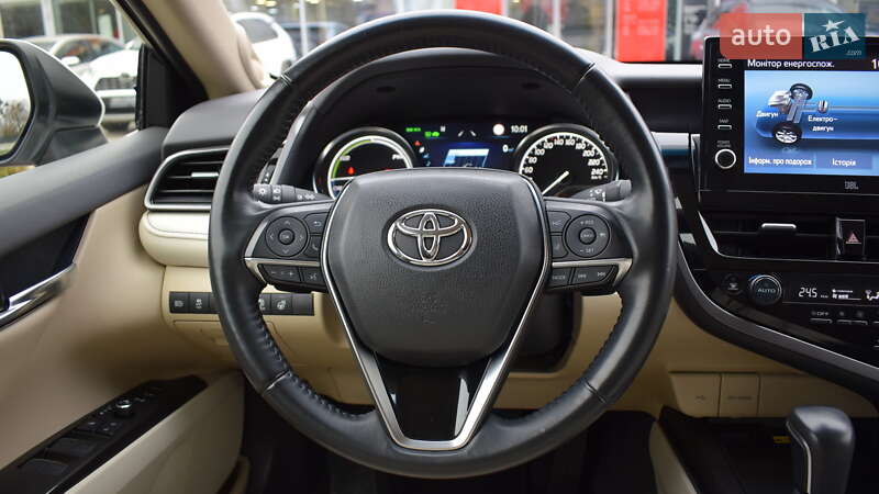 Седан Toyota Camry 2023 в Житомирі