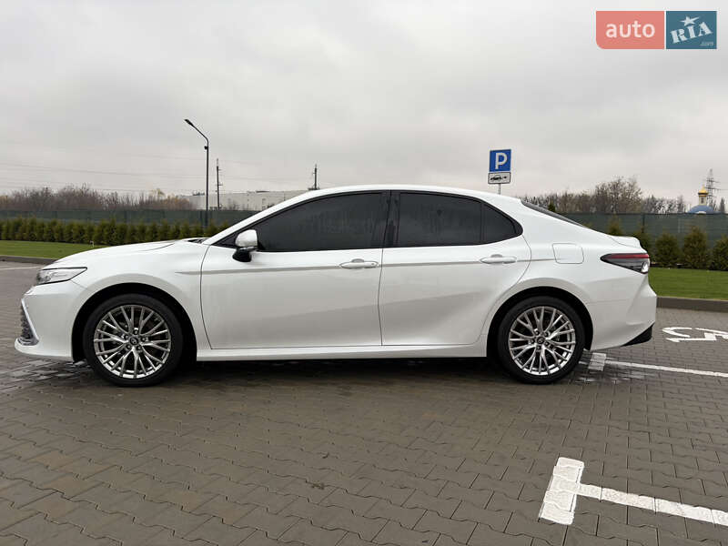 Седан Toyota Camry 2023 в Виннице фото 6 Седан Toyota Camry 2023 в Виннице