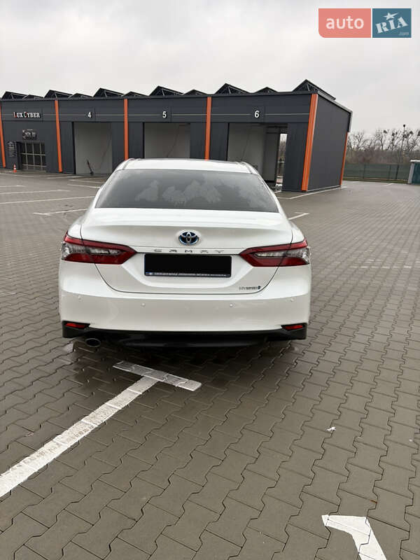 Седан Toyota Camry 2023 в Виннице фото 8 Седан Toyota Camry 2023 в Виннице