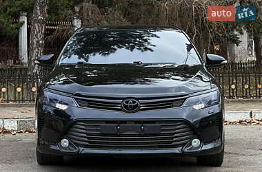 Седан Toyota Camry 2014 в Николаеве