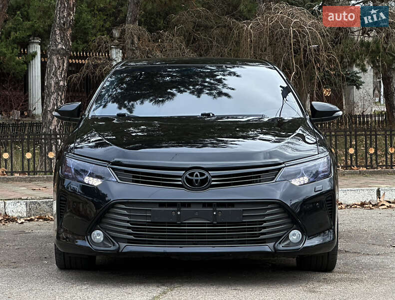 Седан Toyota Camry 2014 в Миколаєві