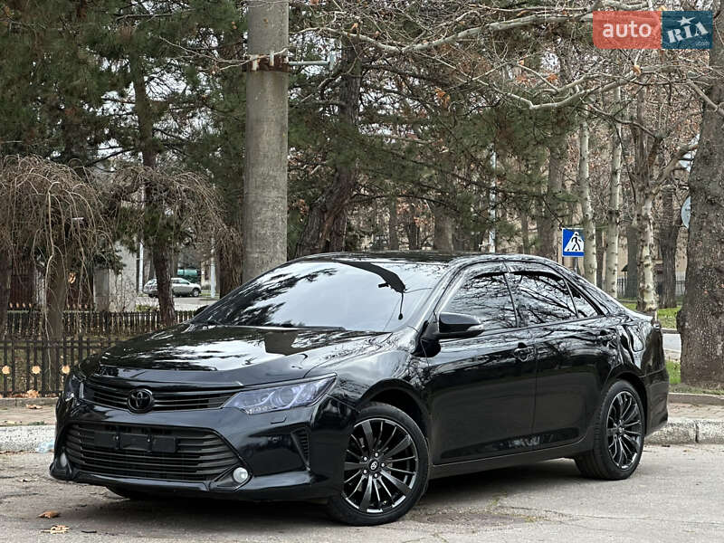Седан Toyota Camry 2014 в Миколаєві