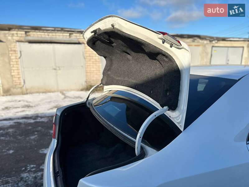 Седан Toyota Camry 2014 в Кам'янському