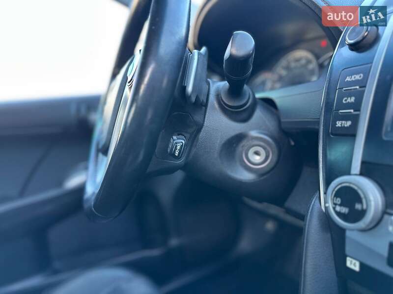 Седан Toyota Camry 2014 в Кам'янському