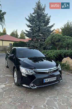 Седан Toyota Camry 2016 в Новомосковске