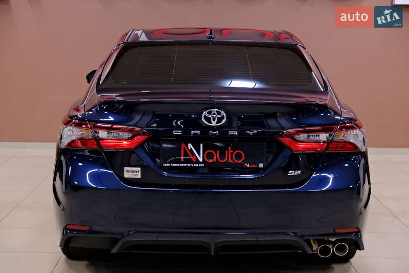 Седан Toyota Camry 2021 в Одесі