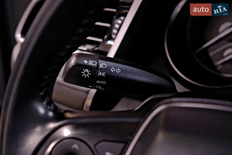 Седан Toyota Camry 2021 в Одесі