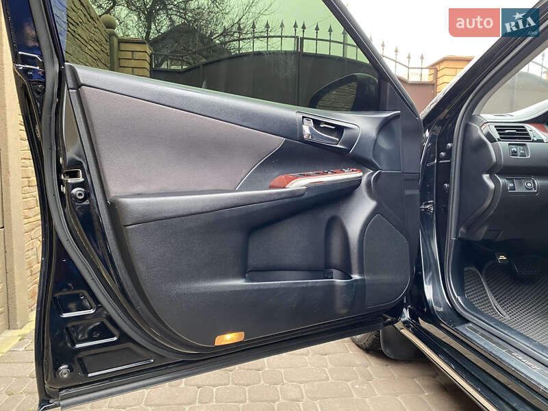 Седан Toyota Camry 2012 в Чернигове фото 35 Седан Toyota Camry 2012 в Чернигове