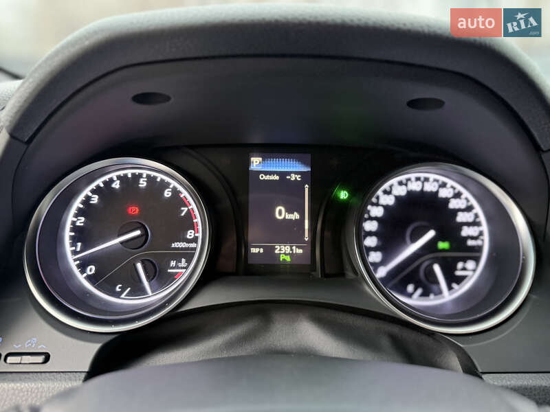 Седан Toyota Camry 2018 в Одессе