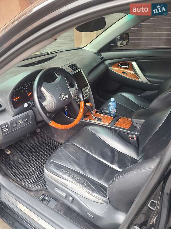Седан Toyota Camry 2008 в Дніпрі