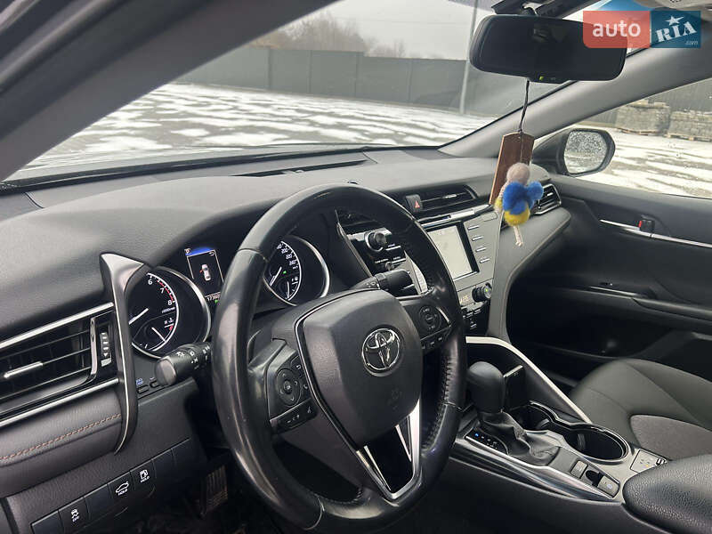 Седан Toyota Camry 2019 в Львові фото 17 Седан Toyota Camry 2019 в Львові