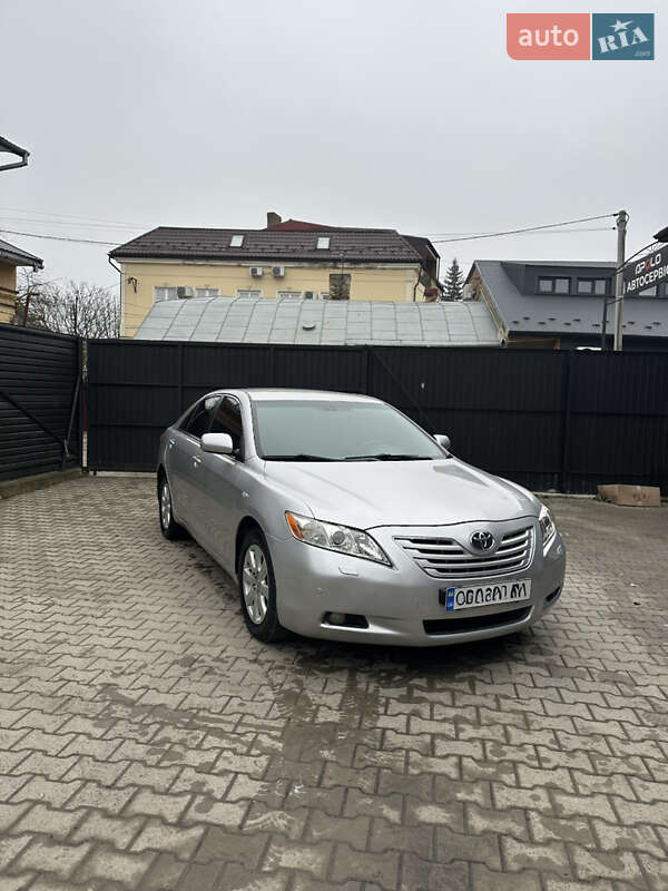 Седан Toyota Camry 2008 в Чернівцях фото 5 Седан Toyota Camry 2008 в Чернівцях