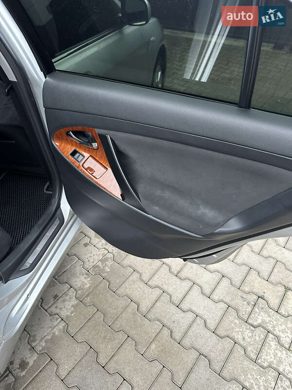 Седан Toyota Camry 2008 в Чернівцях фото 16 Седан Toyota Camry 2008 в Чернівцях