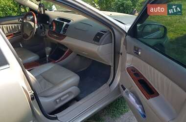 Седан Toyota Camry 2003 в Кременці