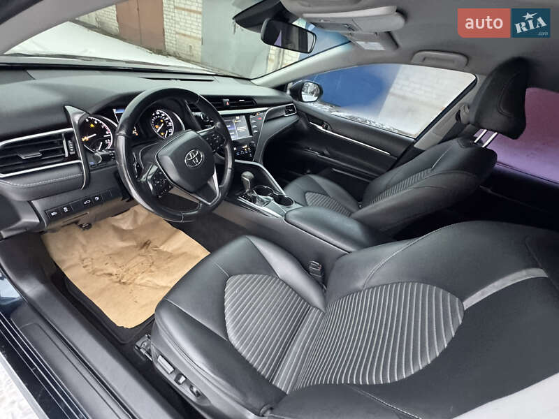 Седан Toyota Camry 2018 в Запоріжжі фото 37 Седан Toyota Camry 2018 в Запоріжжі