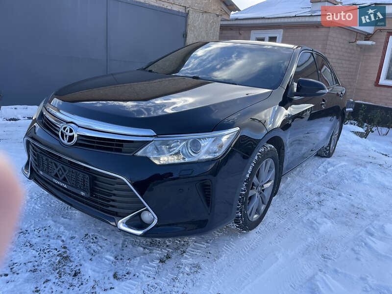 Toyota Camry 2014
