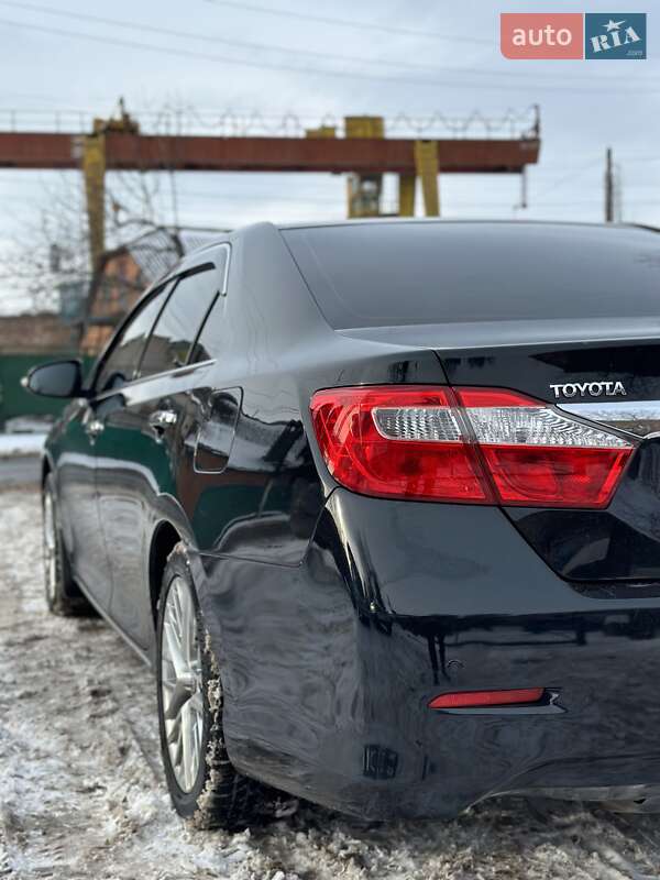 Седан Toyota Camry 2012 в Вінниці