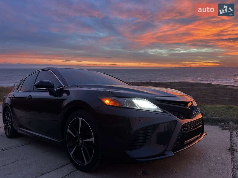 Седан Toyota Camry 2018 в Одесі