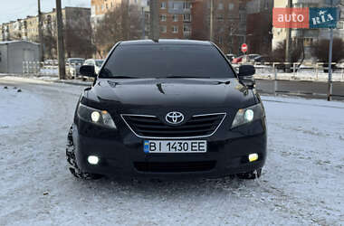 Седан Toyota Camry 2007 в Полтаве