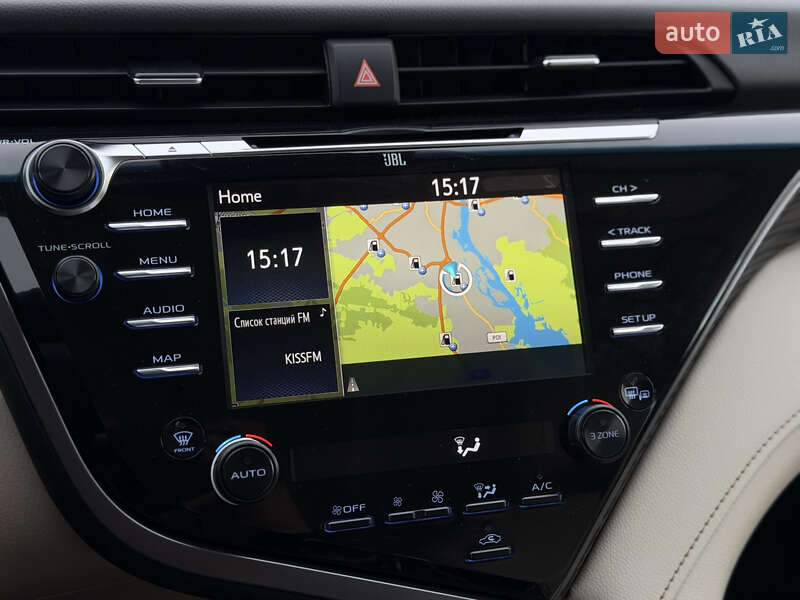 Седан Toyota Camry 2019 в Киеве фото 31 Седан Toyota Camry 2019 в Киеве