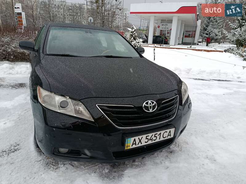 Седан Toyota Camry 2006 в Харькове