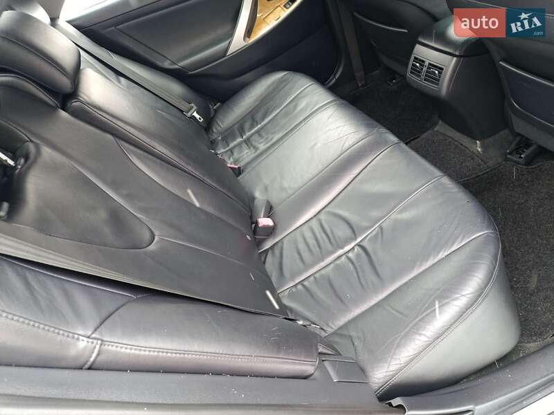 Седан Toyota Camry 2006 в Харькове