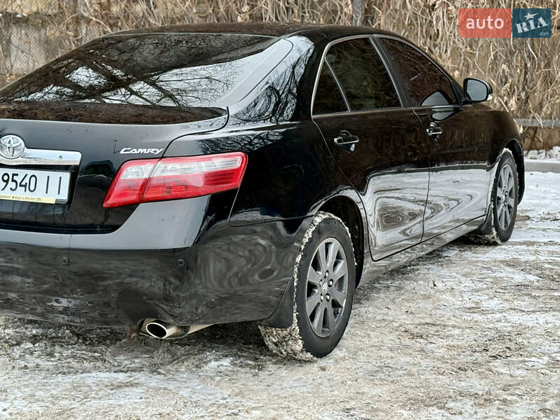 Седан Toyota Camry 2009 в Києві