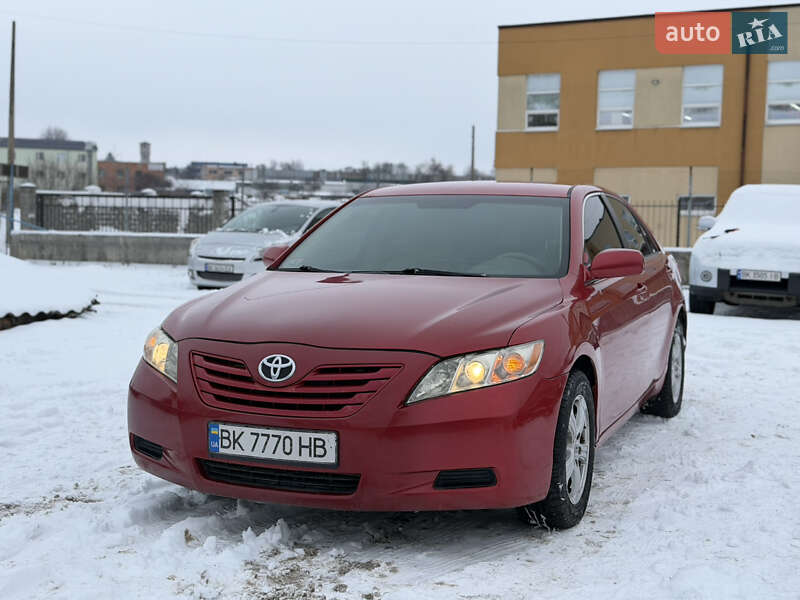 Toyota Camry 2008