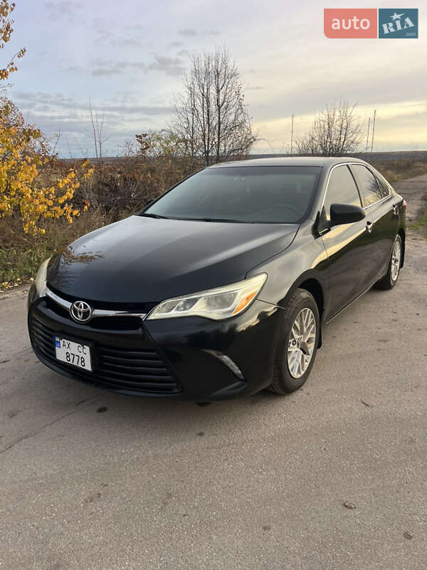 Седан Toyota Camry 2016 в Харкові фото 3 Седан Toyota Camry 2016 в Харкові