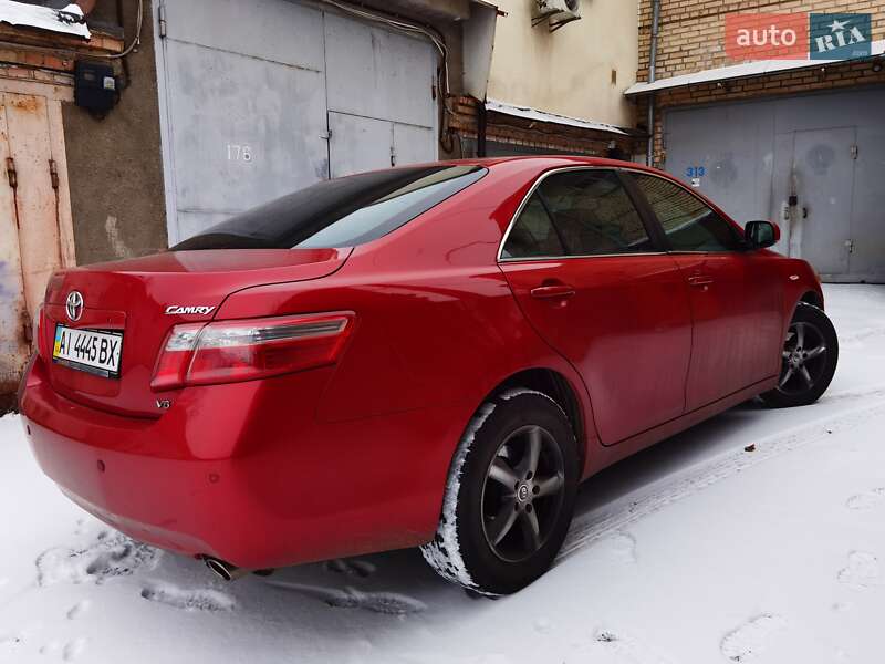 Седан Toyota Camry 2008 в Києві