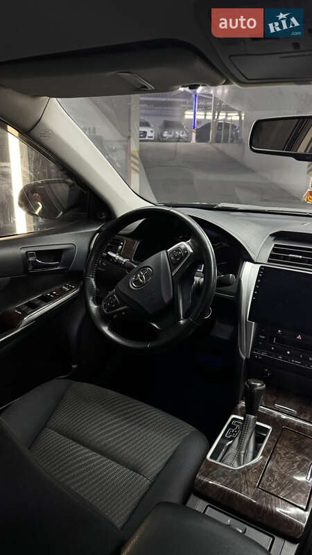 Седан Toyota Camry 2017 в Подольске