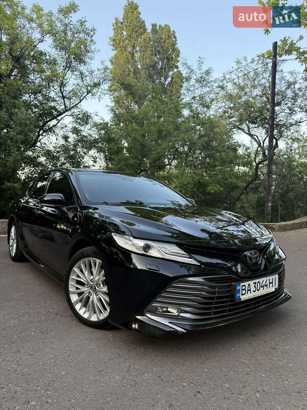Toyota Camry 2018