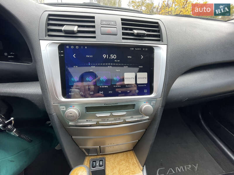 Седан Toyota Camry 2007 в Николаеве