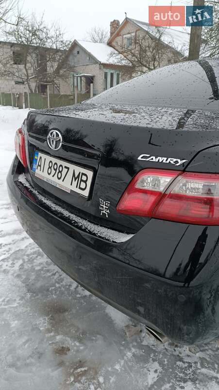 Седан Toyota Camry 2008 в Барышевке