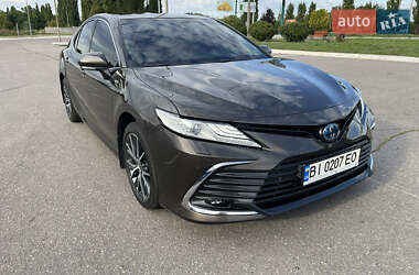 Седан Toyota Camry 2021 в Кременчуці