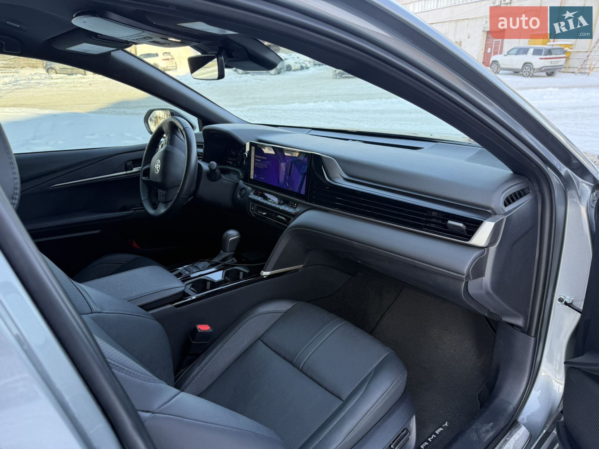 2024 Toyota Camry - мініатюра 12