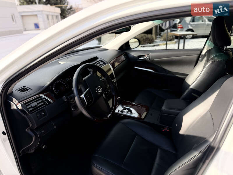 Седан Toyota Camry 2012 в Одессе
