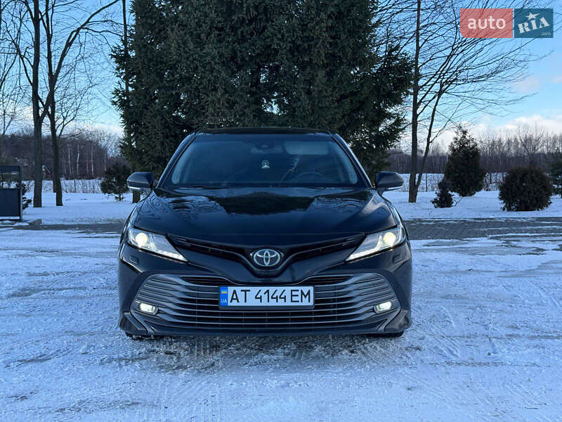 Седан Toyota Camry 2017 в Ивано-Франковске фото 2 Седан Toyota Camry 2017 в Ивано-Франковске