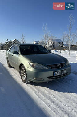 Седан Toyota Camry 2003 в Белогородке