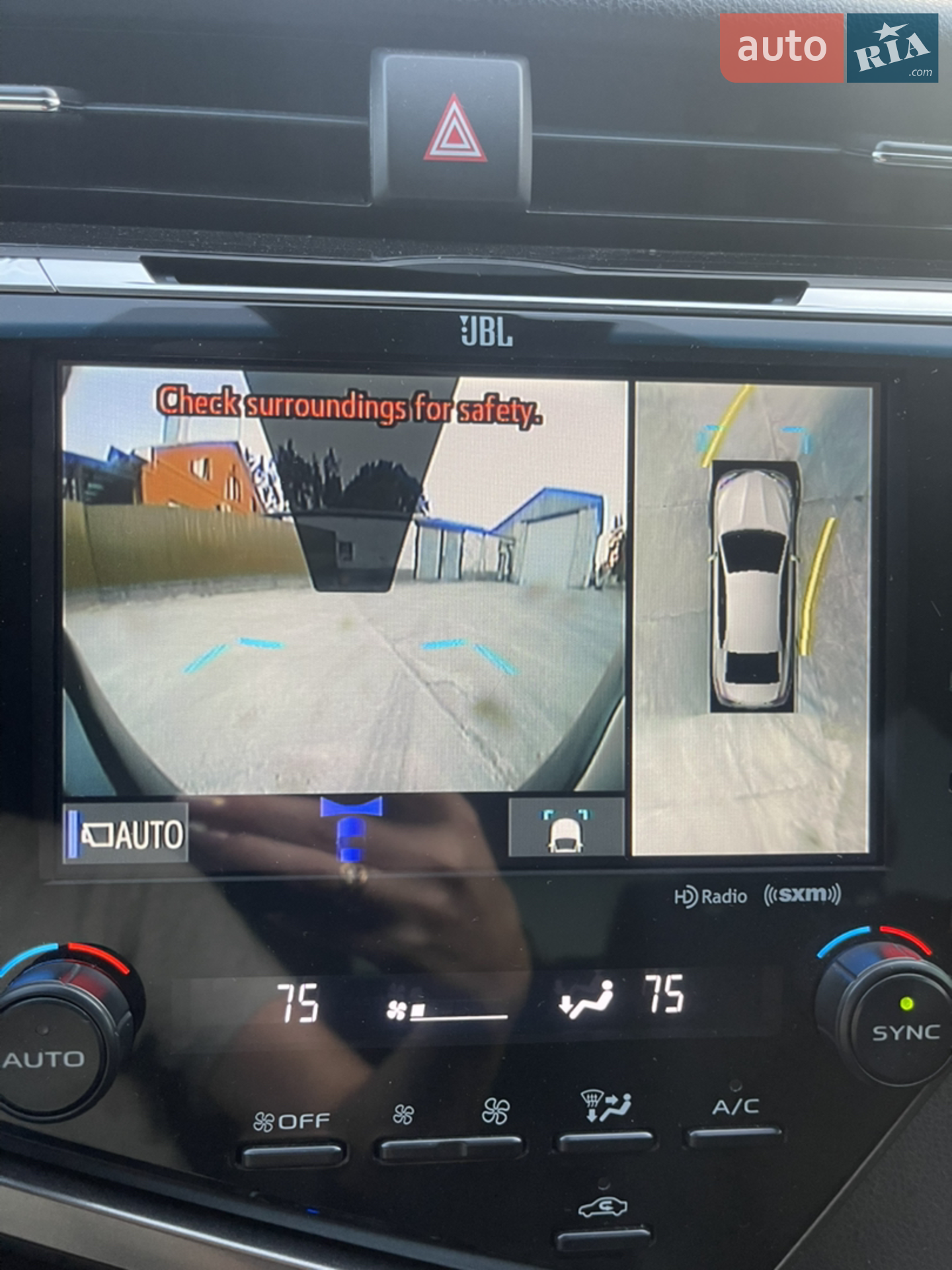 2019 Toyota Camry - мініатюра 9